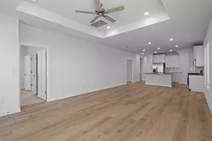 124 Brandywine Rd, Hutto, TX 78634 - Photo 8