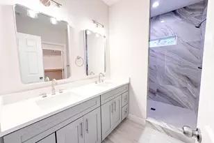 817 5th St, Lockhart, TX 78644 - Photo 14