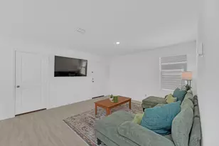 353 Marty Allen Loop, Jarrell, TX 76537 - Photo 6