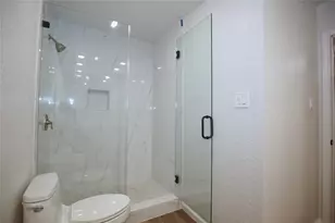 11310 Spicewood Club Dr, Austin, TX 78750 - Photo 22