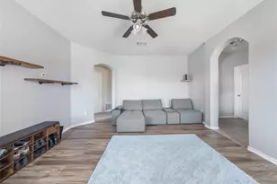 137 Hematite Ln, Jarrell, TX 76537 - Photo 6