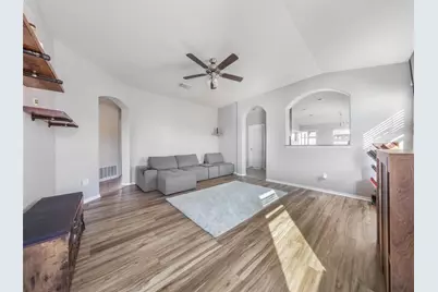 137 Hematite Lane, Jarrell, TX 76537 - Photo 4