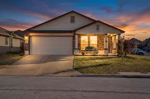 137 Hematite Ln, Jarrell, TX 76537 - Photo 2