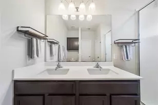 137 Hematite Ln, Jarrell, TX 76537 - Photo 20