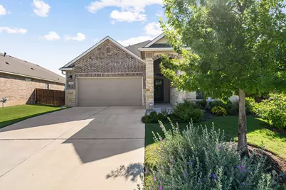 2412 Star Hill Ranch Street, Georgetown, TX 78628 - Photo 2