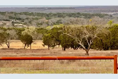 19348 N US Highway 281 Highway, Lampasas, TX 76550 - Photo 4