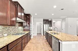 102 Chestnut Ct, Georgetown, TX 78633 - Photo 14