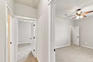 102 Chestnut Ct, Georgetown, TX 78633 - Photo 22