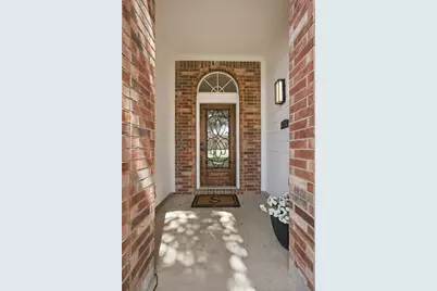 1833 Paradise Ridge Drive, Round Rock, TX 78665 - Photo 2