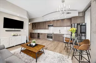 360 Nueces St, Austin, TX 78701 - Photo 10