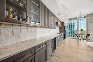 360 Nueces St, Austin, TX 78701 - Photo 4