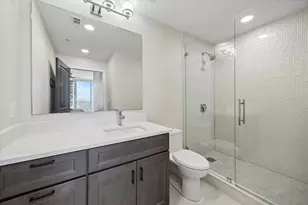 360 Nueces St, Austin, TX 78701 - Photo 16
