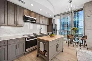 360 Nueces St, Austin, TX 78701 - Photo 1
