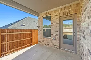 6921 Cliff Rose Dr, Spicewood, TX 78669 - Photo 32