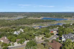 329 Kendall Dr, Spicewood, TX 78669 - Photo 10