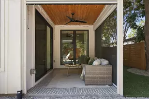 1101 1/2 Fiesta St, Austin, TX 78702 - Photo 12