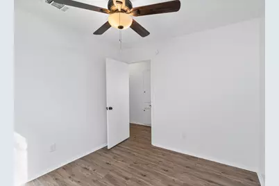 6310 Shadow Bend, Austin, TX 78745 - Photo 20