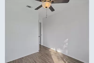 6310 Shadow Bend, Austin, TX 78745 - Photo 22