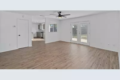 6310 Shadow Bend, Austin, TX 78745 - Photo 10