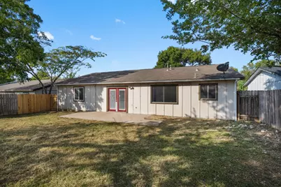 6310 Shadow Bend, Austin, TX 78745 - Photo 24