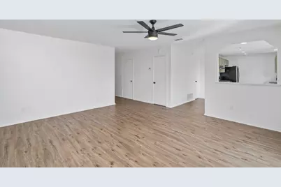 6310 Shadow Bend, Austin, TX 78745 - Photo 8