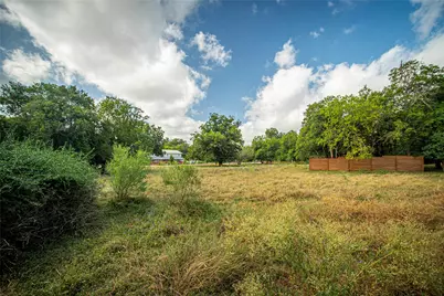 119 S Mitchell Street, San Marcos, TX 78666 - Photo 8