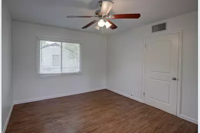 1307 Vine Street, Georgetown, TX 78626 - Photo 22