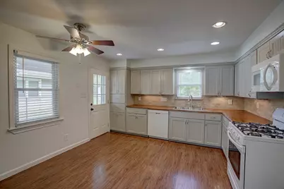 1307 Vine Street, Georgetown, TX 78626 - Photo 8