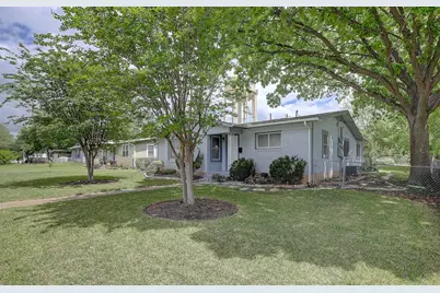 1307 Vine Street, Georgetown, TX 78626 - Photo 2