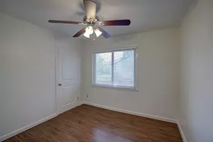 1307 Vine St, Georgetown, TX 78626 - Photo 14