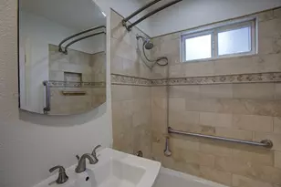 1307 Vine St, Georgetown, TX 78626 - Photo 20