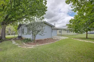 1307 Vine St, Georgetown, TX 78626 - Photo 34