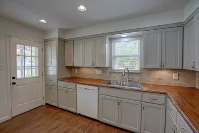 1307 Vine Street, Georgetown, TX 78626 - Photo 8