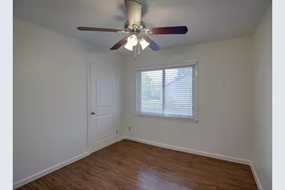 1307 Vine Street, Georgetown, TX 78626 - Photo 14