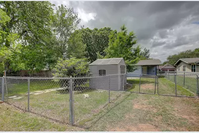 1307 Vine Street, Georgetown, TX 78626 - Photo 36