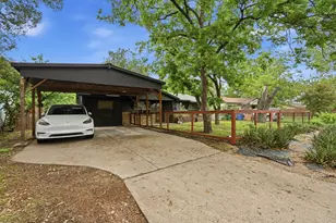 6207 Hickman Ave, Austin, TX 78723 - Photo 2