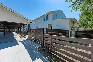 201 W Mockingbird Ln, Austin, TX 78745 - Photo 32