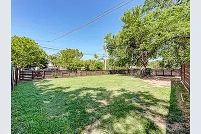 201 W Mockingbird Lane #1, Austin, TX 78745 - Photo 16