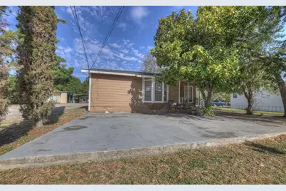 512 Valley Street, San Marcos, TX 78666 - Photo 6