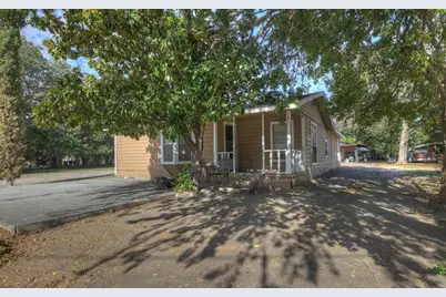 512 Valley Street, San Marcos, TX 78666 - Photo 2