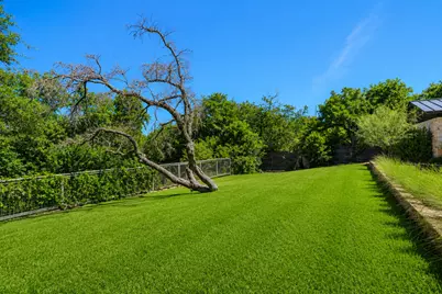 6602 Wolfcreek Pass, Austin, TX 78749 - Photo 16