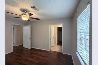 570 W Keanahalululu Lane, Bastrop, TX 78602 - Photo 12