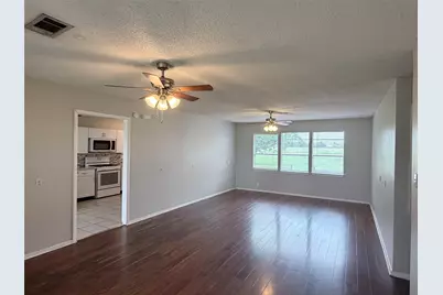 570 W Keanahalululu Lane, Bastrop, TX 78602 - Photo 2