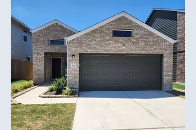 300 The Bad Way, Jarrell, TX 76537 - Photo 2