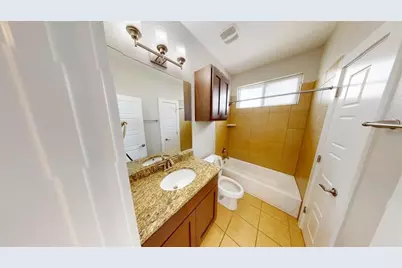 2021 Geniveive Lane #288C, Austin, TX 78741 - Photo 14