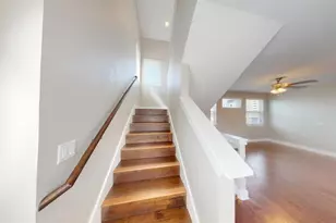 2021 Geniveive Ln, Austin, TX 78741 - Photo 18