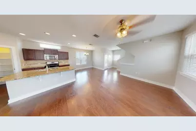 2021 Geniveive Lane #288C, Austin, TX 78741 - Photo 4