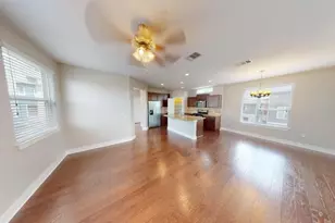 2021 Geniveive Ln, Austin, TX 78741 - Photo 4