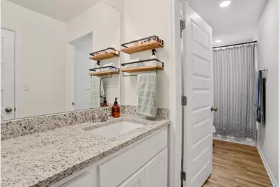 148 Hidalgo Lane, Elgin, TX 78621 - Photo 30