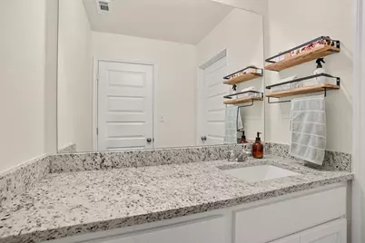 148 Hidalgo Lane, Elgin, TX 78621 - Photo 30